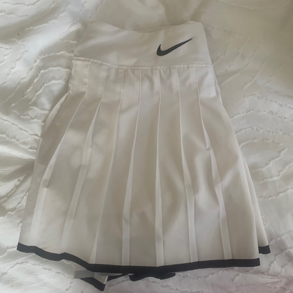 White Nike Tennis skirt